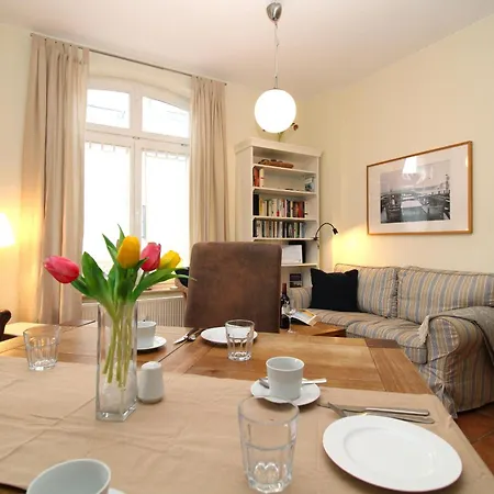 Hermannstrasse 20 3 Appartamento